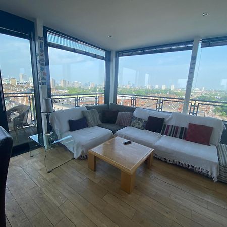 Penthouse In Battersea Amazing Views Of Londonアパートメント エクステリア 写真